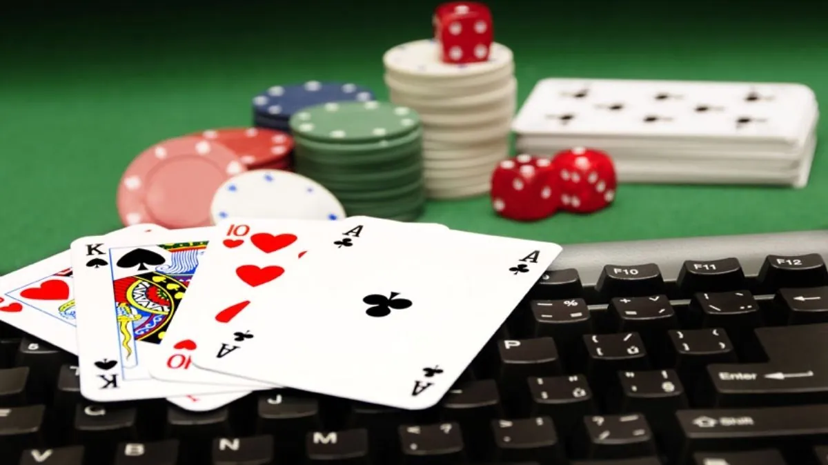 Stakes, Rake, and Table Selection at Maxim88